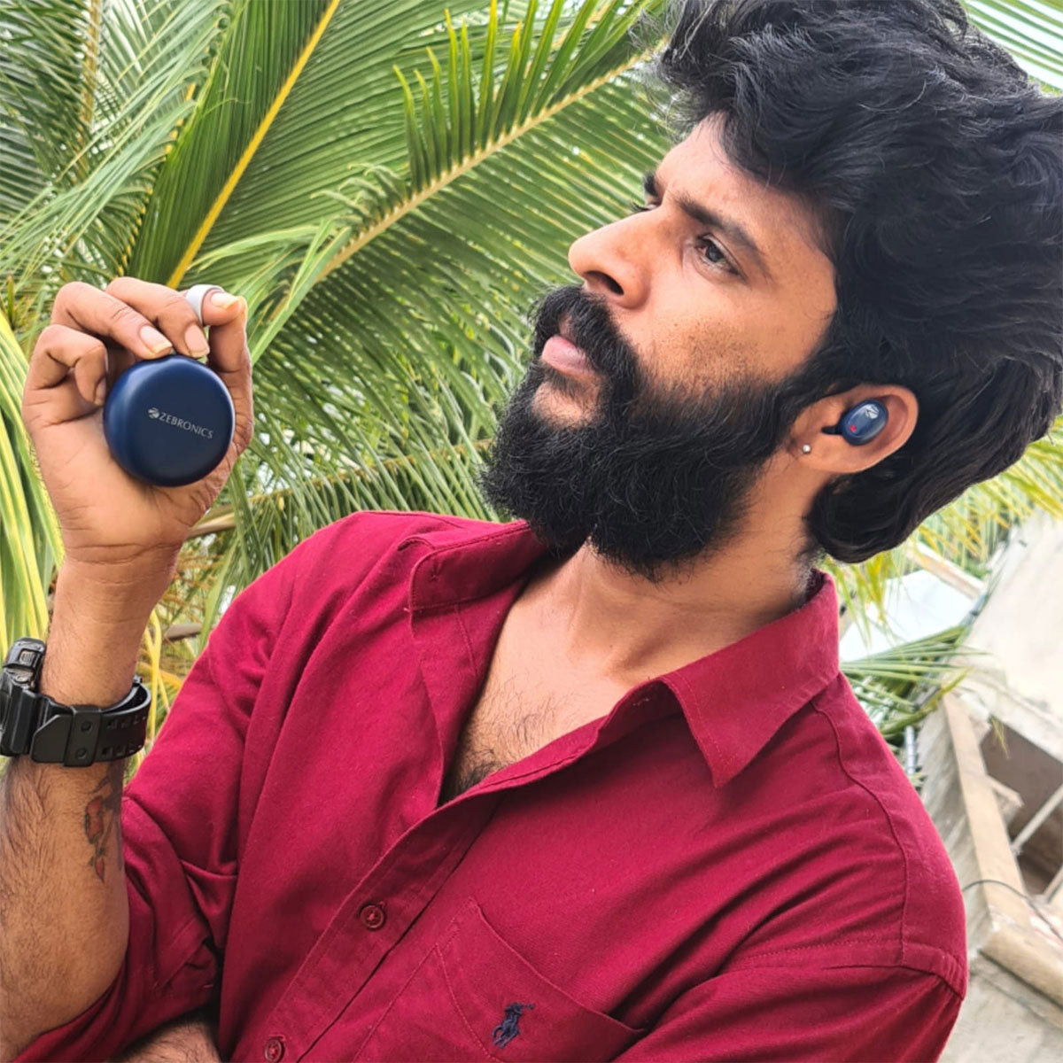 Zeb-Sound Bomb 1 - Wireless Earbuds - Zebronics